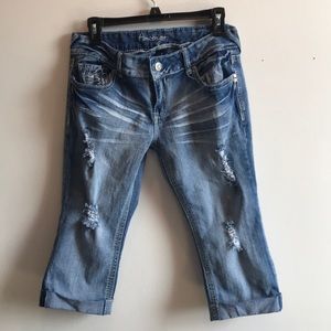 Amethyst capris size 11